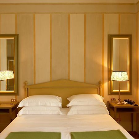 Bed and Breakfast Antica Torre Tornabuoni Флоренция Экстерьер фото